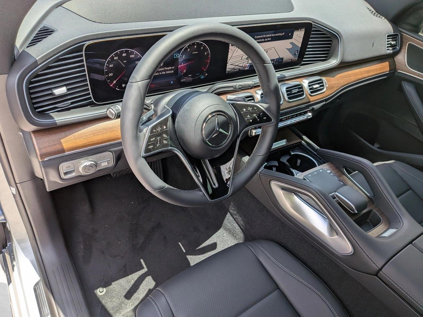 Thumbnail: 2026 Mercedes-Benz GLE - 3