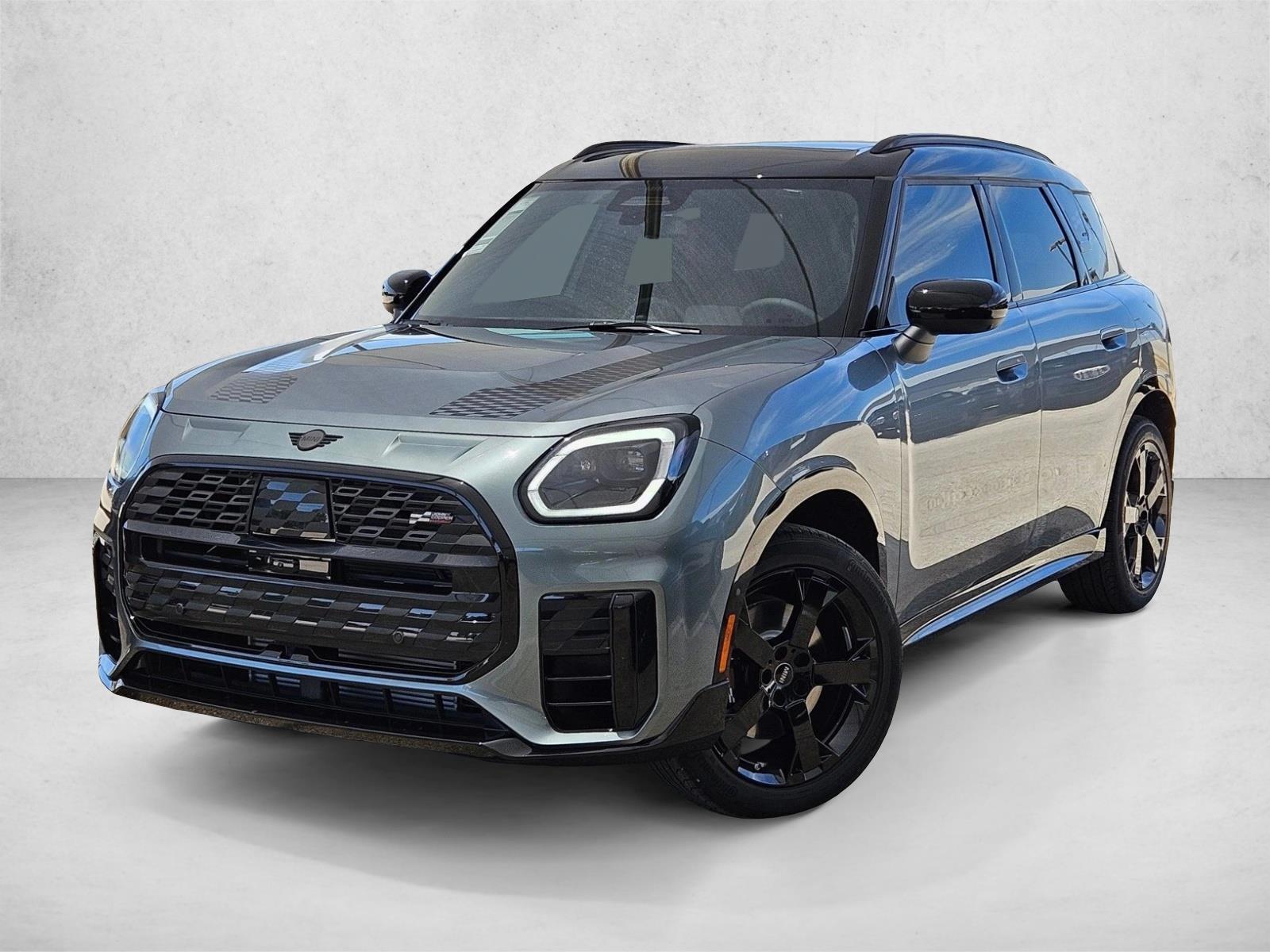 Thumbnail: 2027 MINI Cooper Countryman - 1