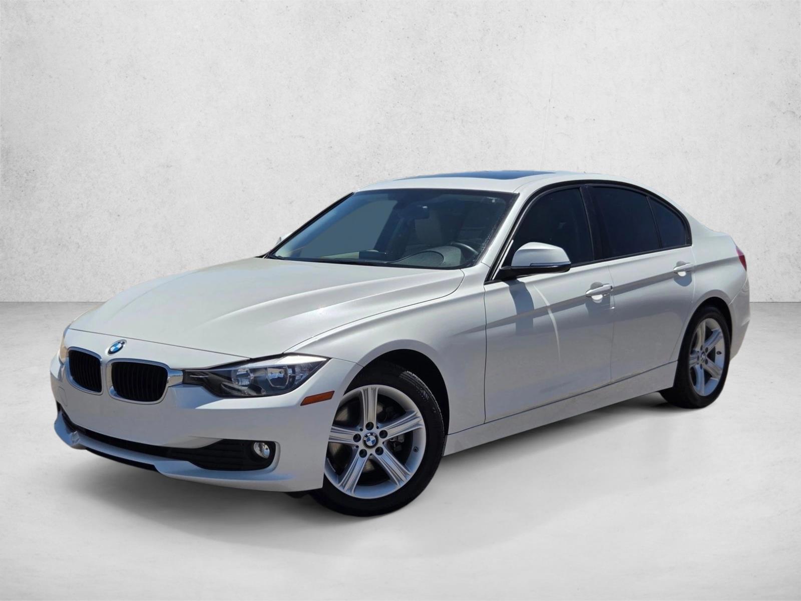 Thumbnail: 2015 BMW 3 Series - 1