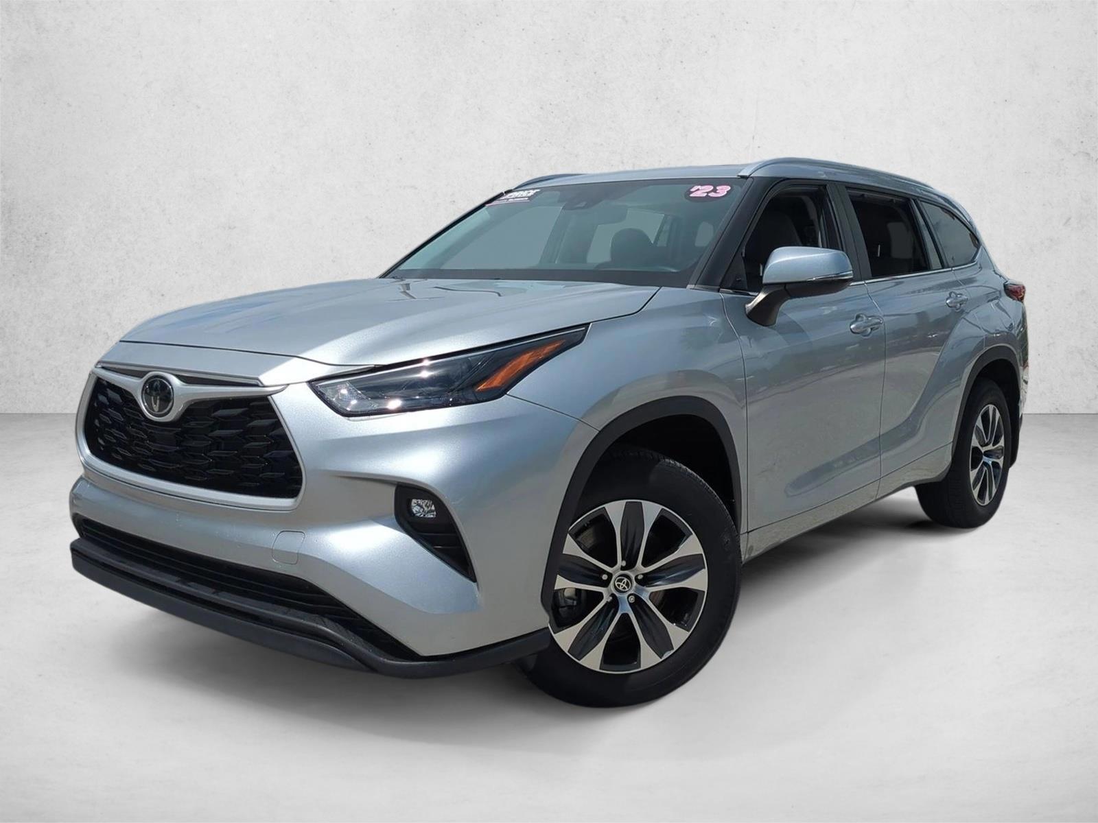 Thumbnail: 2023 Toyota Highlander - 1