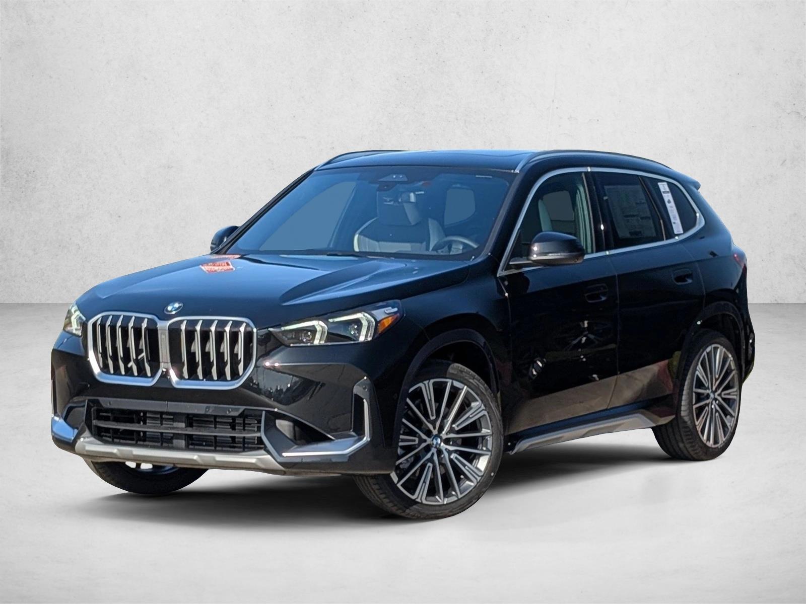 Thumbnail: 2026 BMW X1 - 1