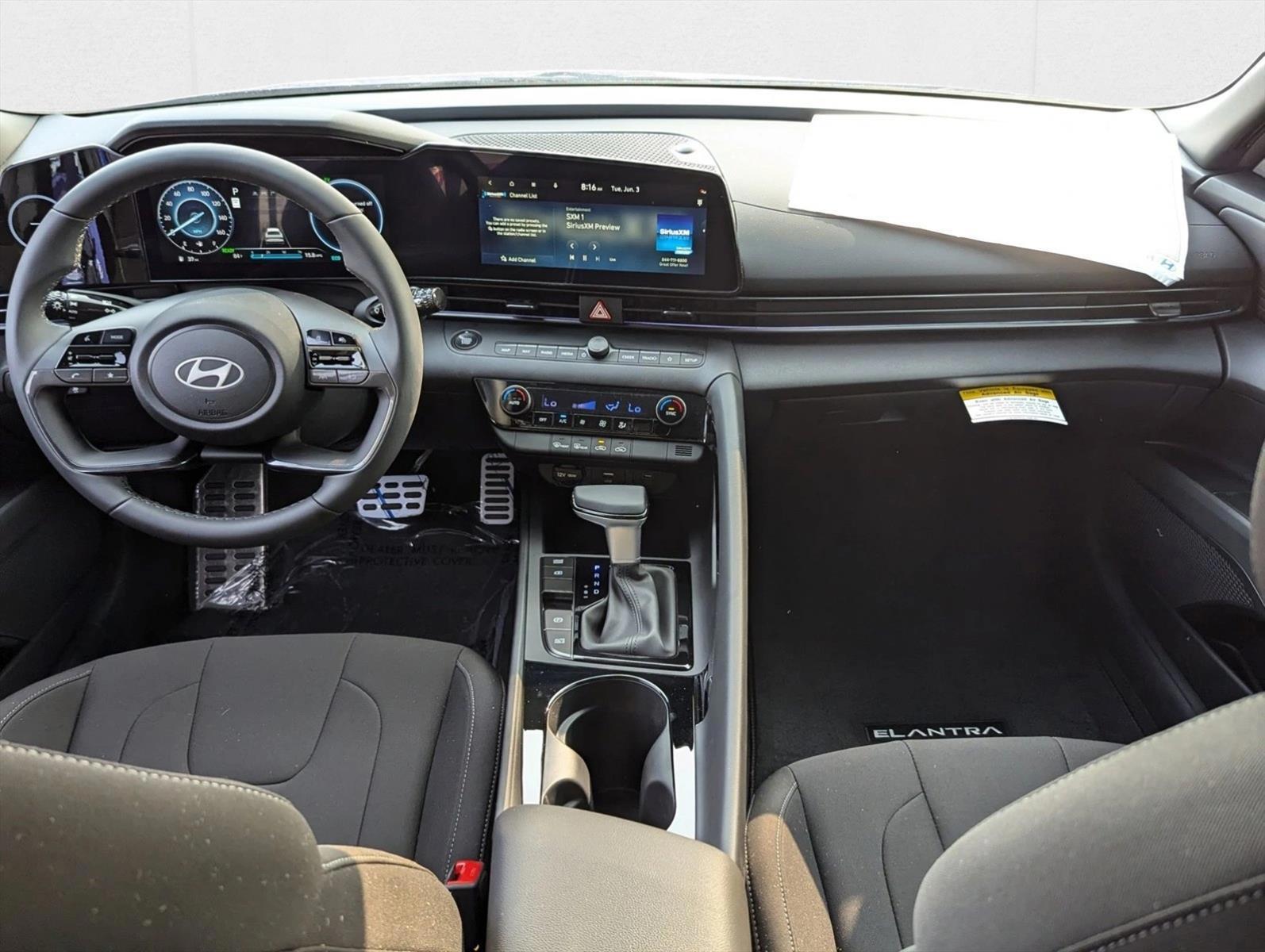 Thumbnail: 2025 Hyundai Elantra - 3