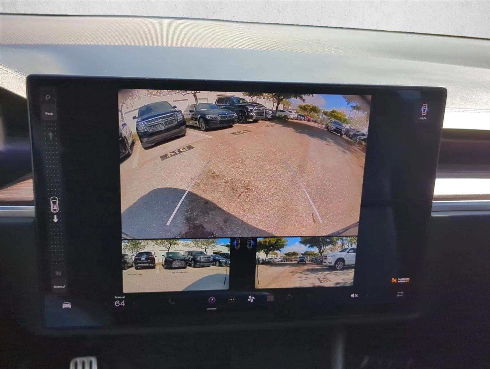 2024 Tesla Model X Long Range - Photo 17