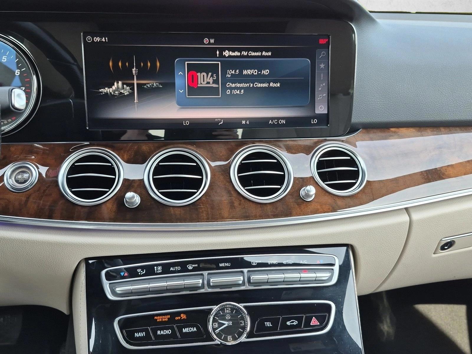 2018 Mercedes-Benz E-Class E300 - Photo 15