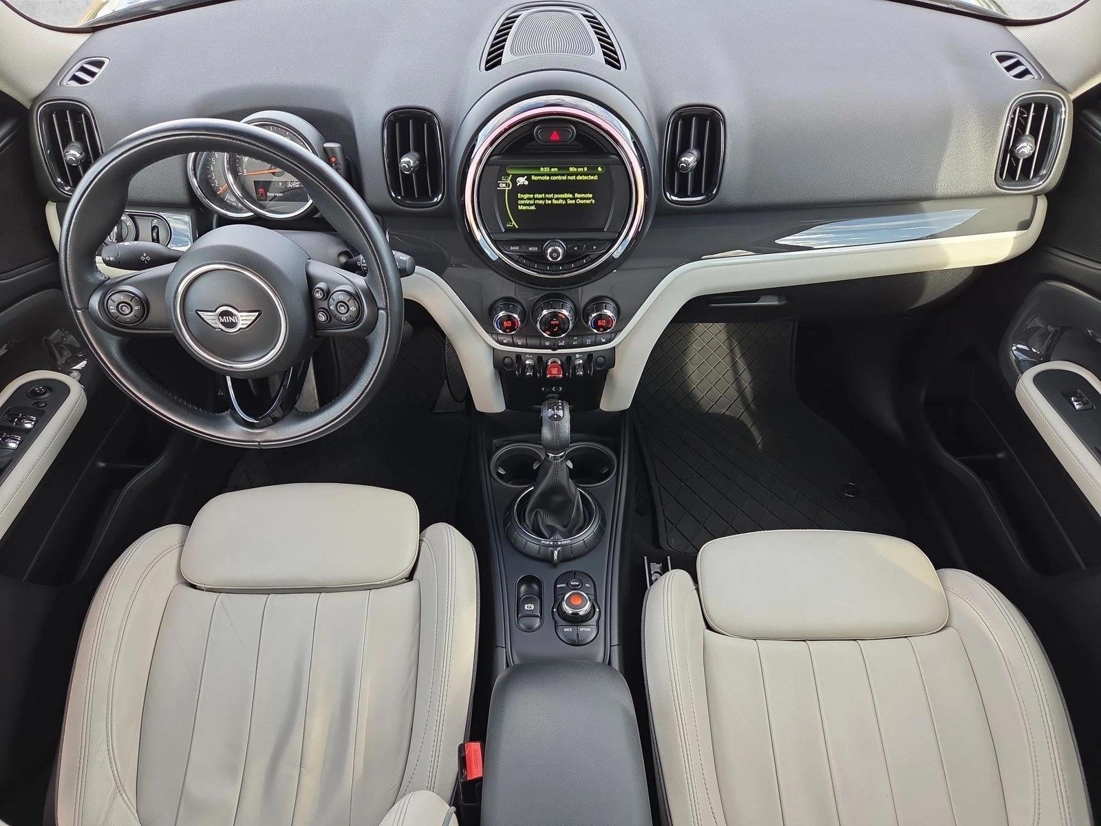 Thumbnail: 2017 MINI Cooper Countryman - 3