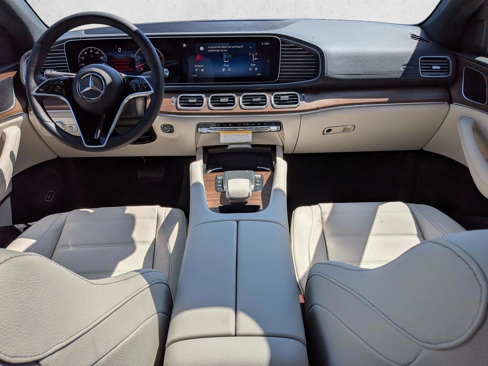 Thumbnail: 2026 Mercedes-Benz GLE - 4