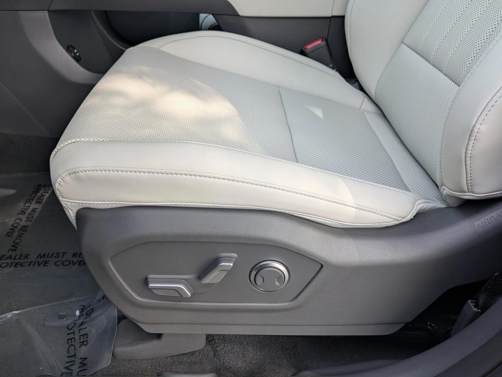 Thumbnail: 2026 Hyundai Santa Fe - 3