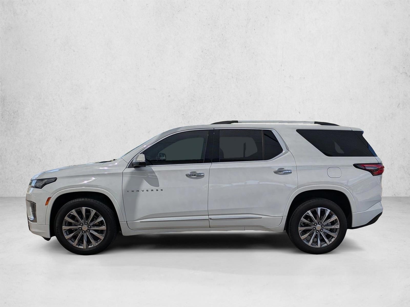 Thumbnail: 2023 Chevrolet Traverse - 2