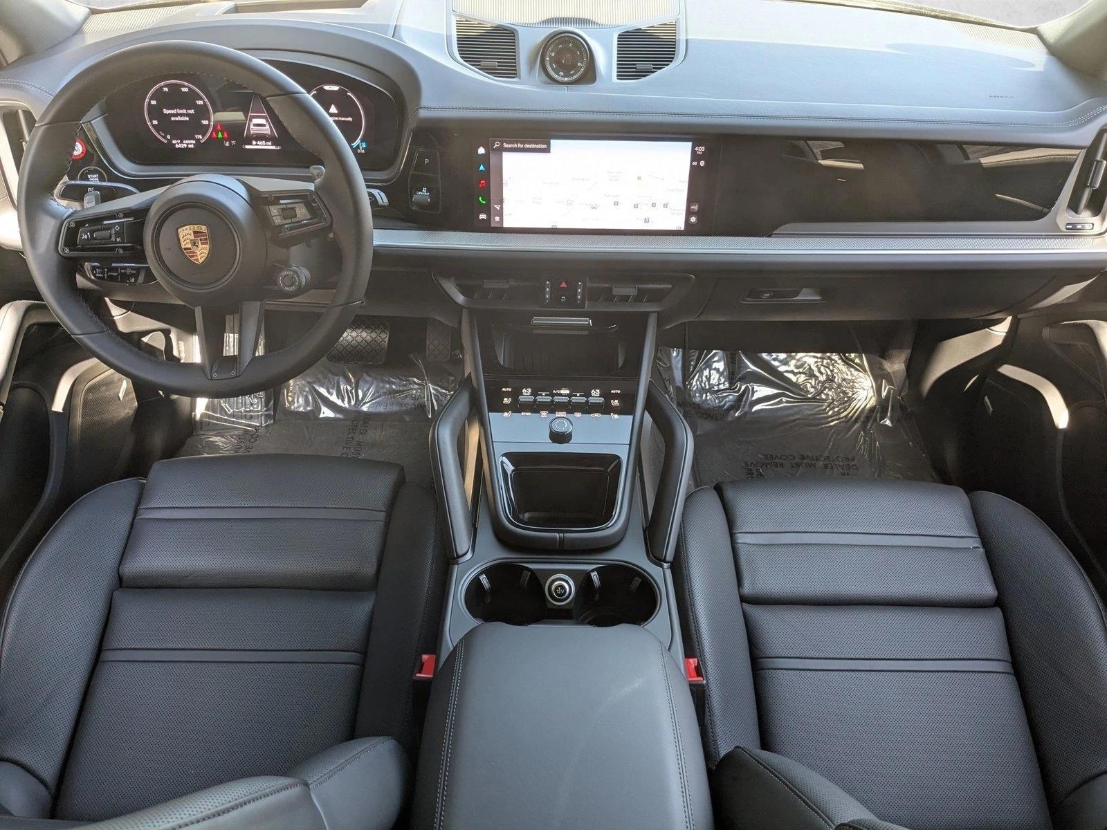 Thumbnail: 2025 Porsche Cayenne - 2