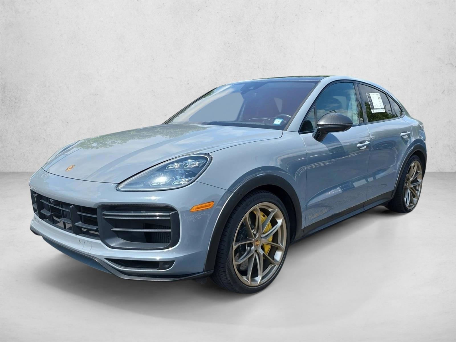 Thumbnail: 2022 Porsche Cayenne - 1
