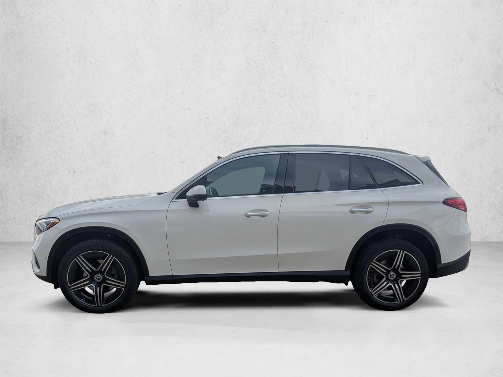 Thumbnail: 2026 Mercedes-Benz GLC - 2