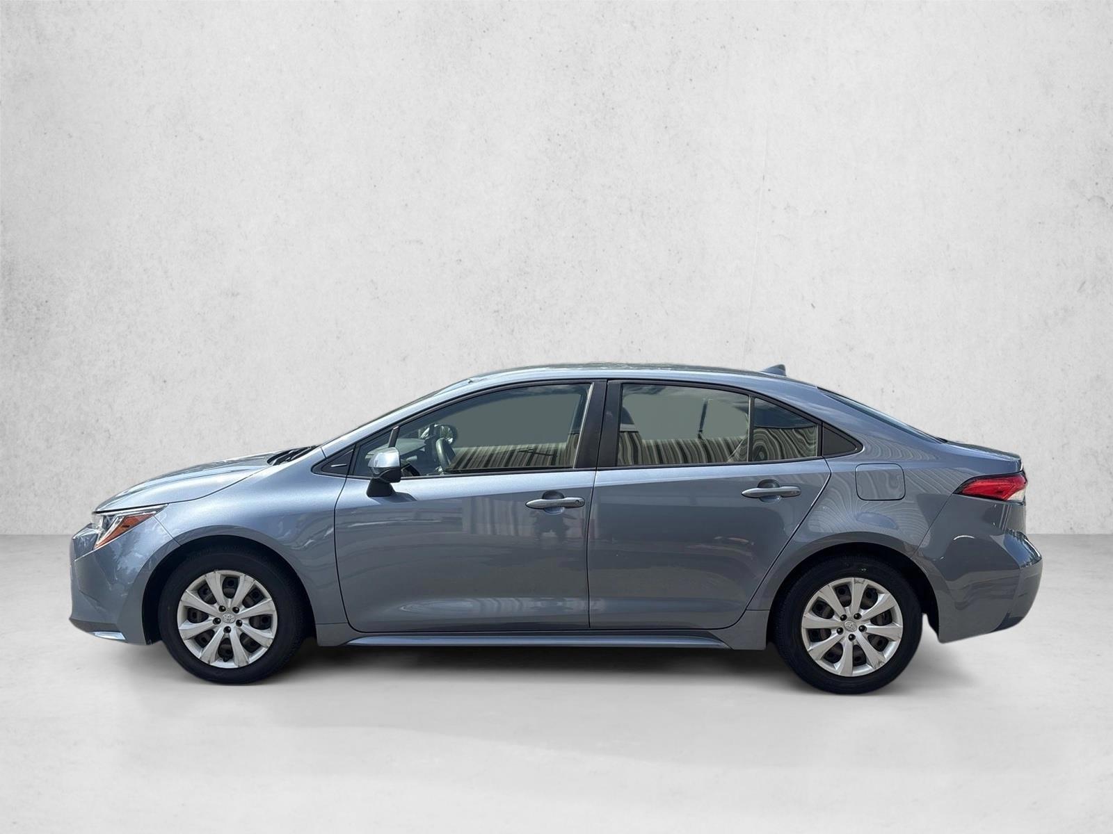 Thumbnail: 2022 Toyota Corolla - 2