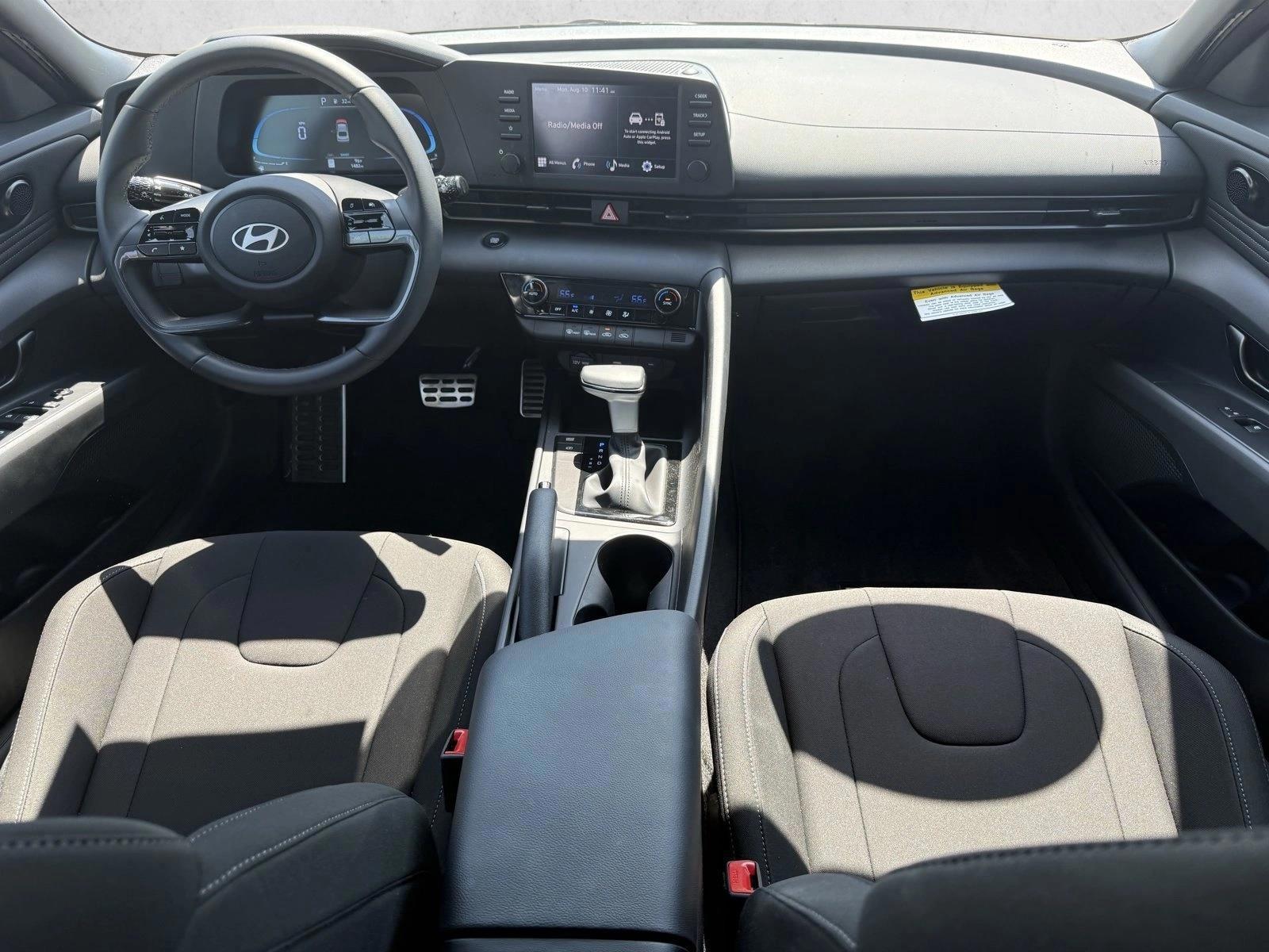 Thumbnail: 2026 Hyundai Elantra - 3