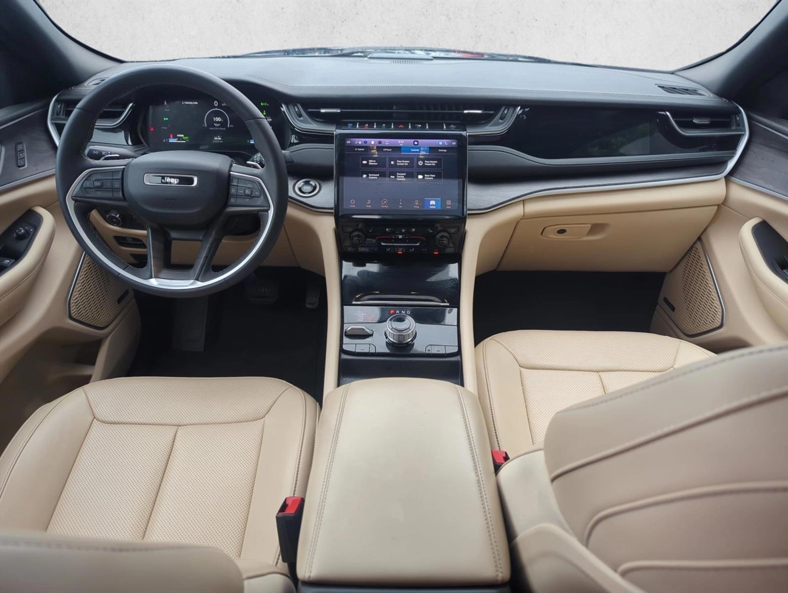 Thumbnail: 2023 Jeep Grand Cherokee - 2