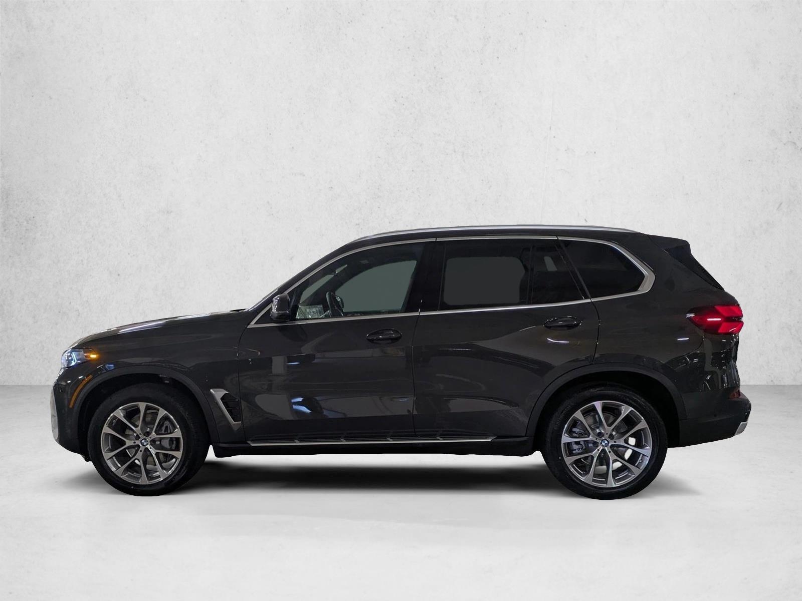 Thumbnail: 2026 BMW X5 - 2