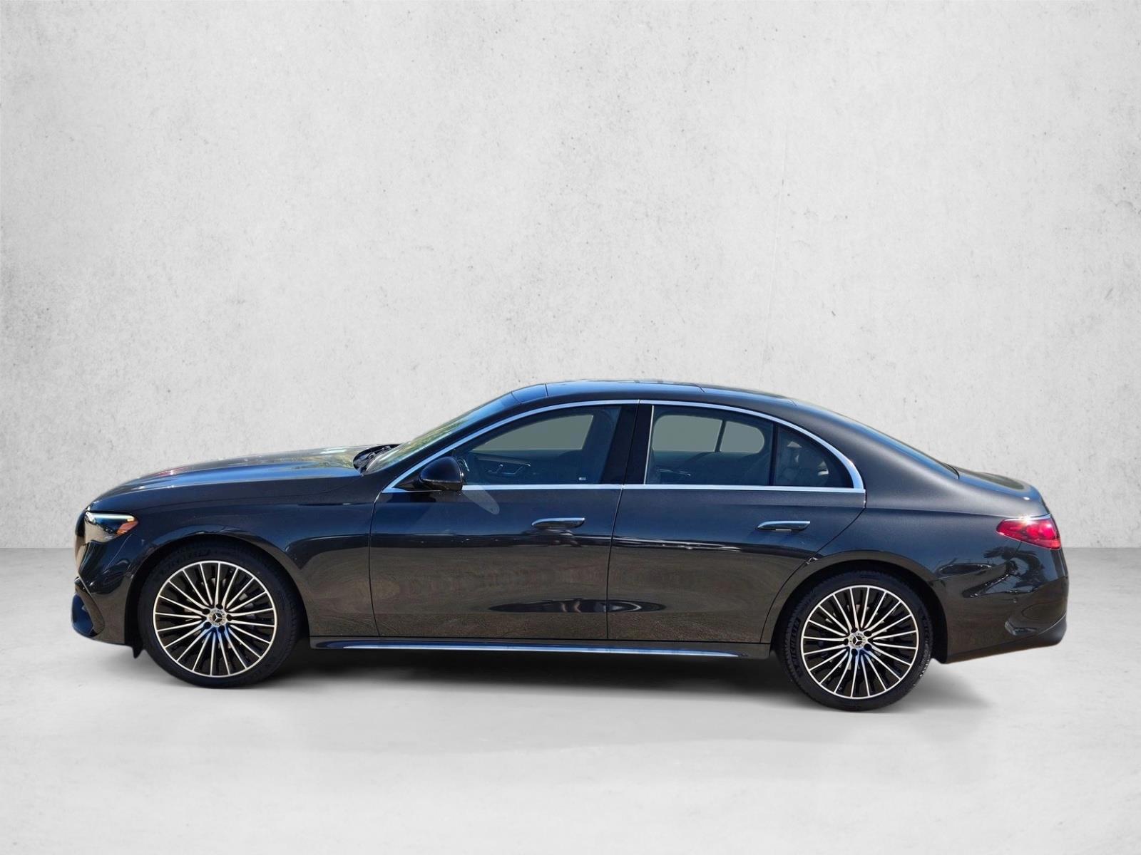 Thumbnail: 2027 Mercedes-Benz E-Class - 2