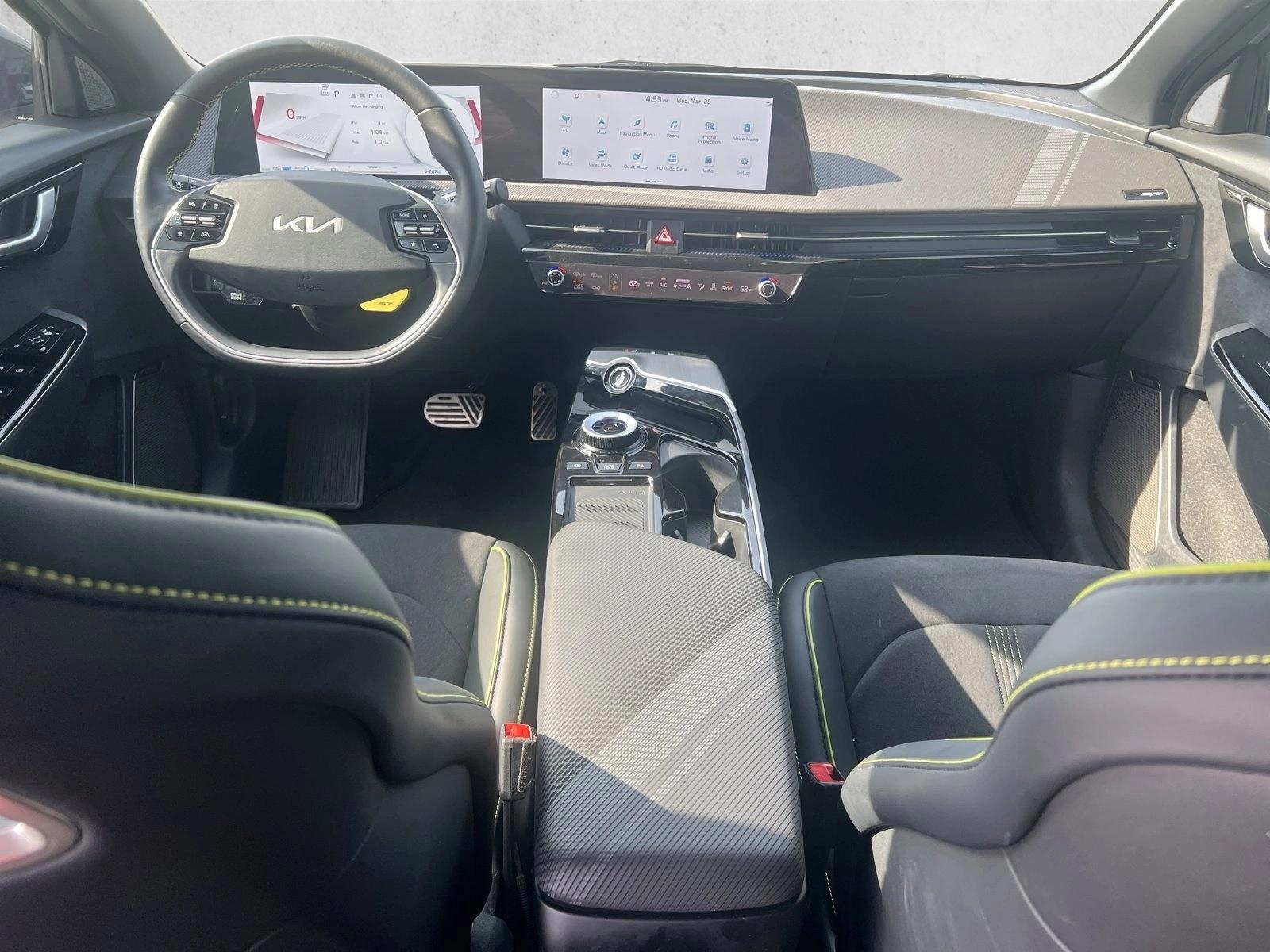 Thumbnail: 2024 Kia EV6 - 3