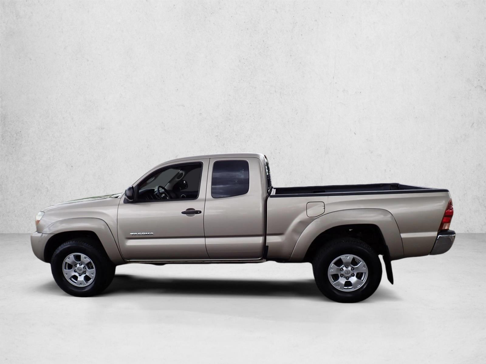 Thumbnail: 2006 Toyota Tacoma - 2