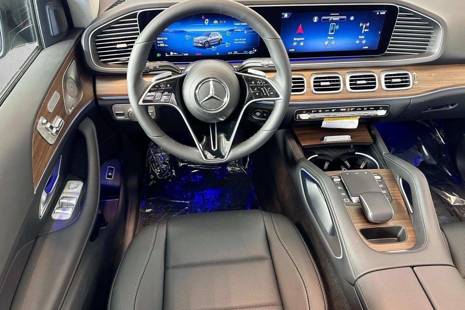 Thumbnail: 2026 Mercedes-Benz GLE - 4