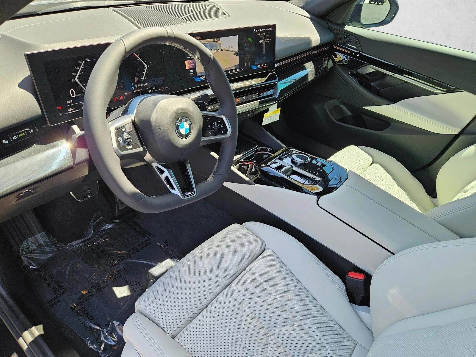 Thumbnail: 2026 BMW 5 Series - 3