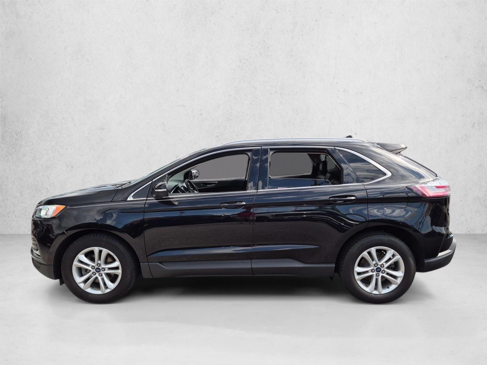 Thumbnail: 2019 Ford Edge - 2