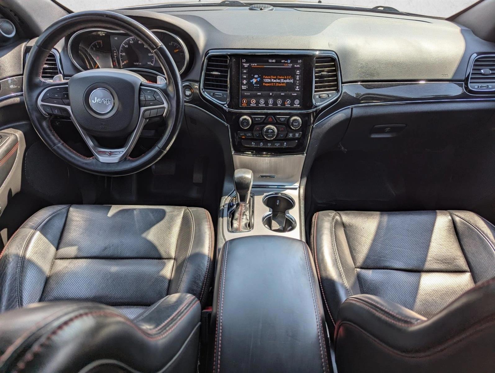Thumbnail: 2020 Jeep Grand Cherokee - 3