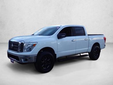2018 Nissan Titan SV -
                  Centennial, CO
