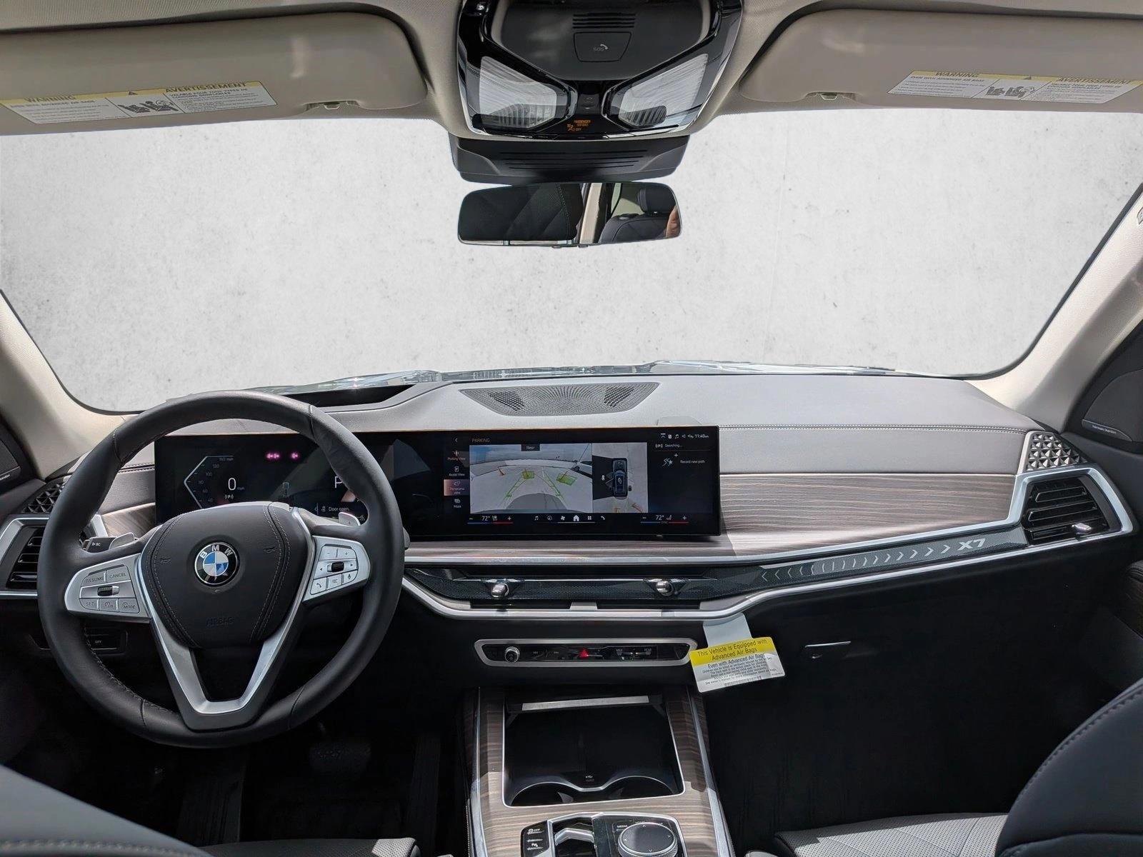 Thumbnail: 2026 BMW X7 - 4