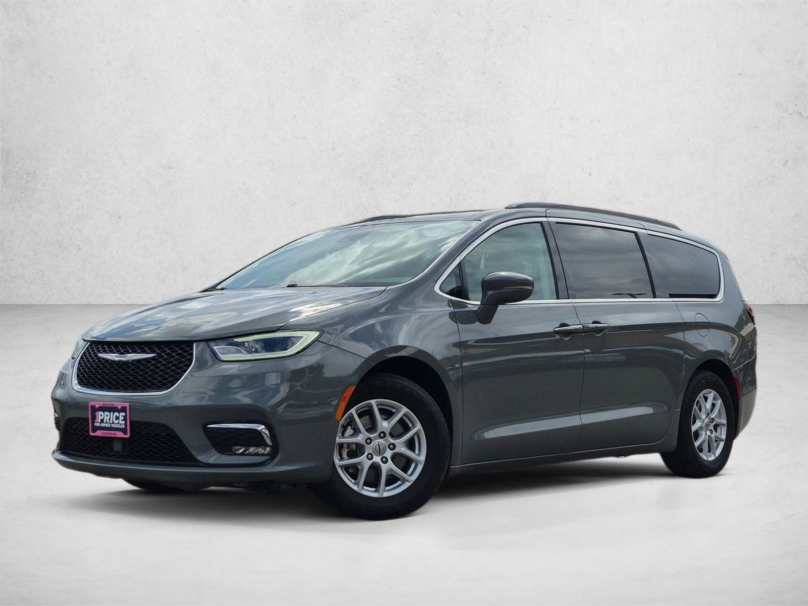 Thumbnail: 2022 Chrysler Pacifica - 1