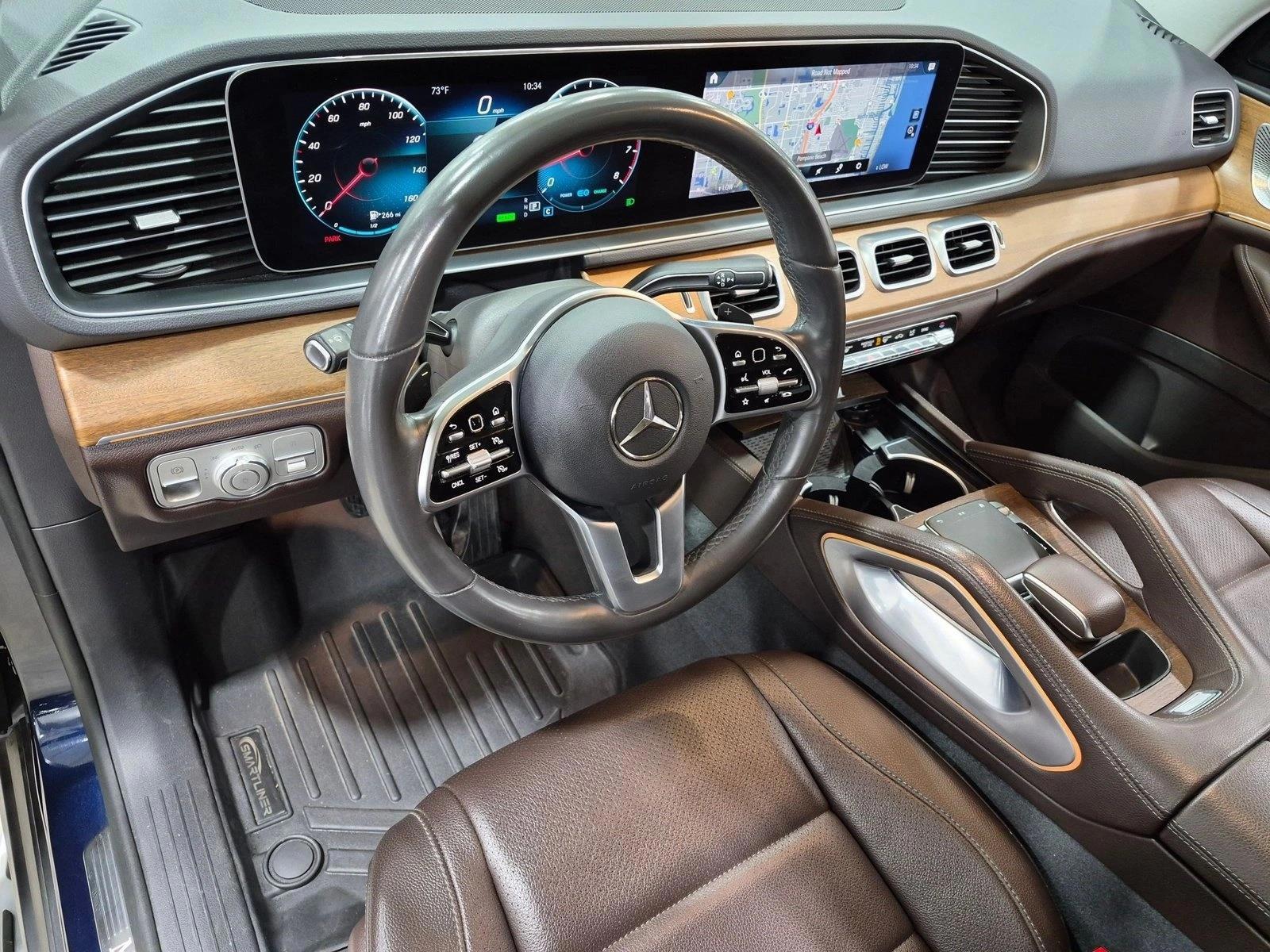 Thumbnail: 2020 Mercedes-Benz GLE - 3