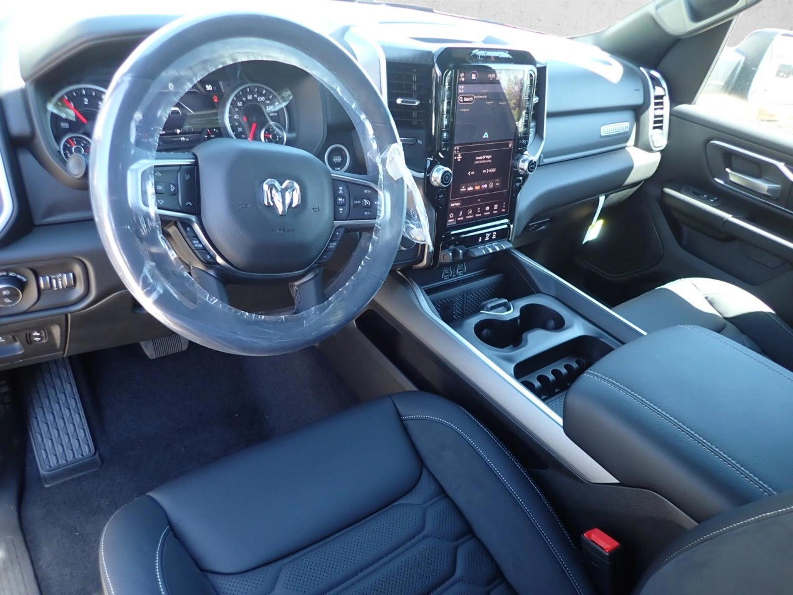 Thumbnail: 2026 RAM 1500 - 3