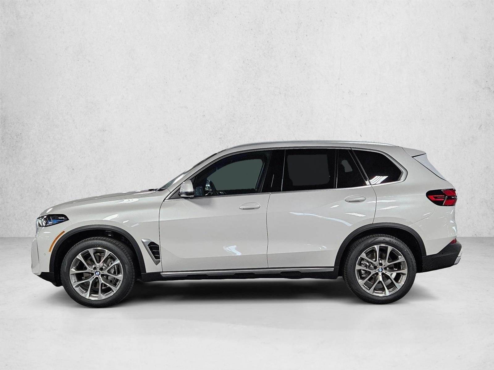 Thumbnail: 2026 BMW X5 - 2