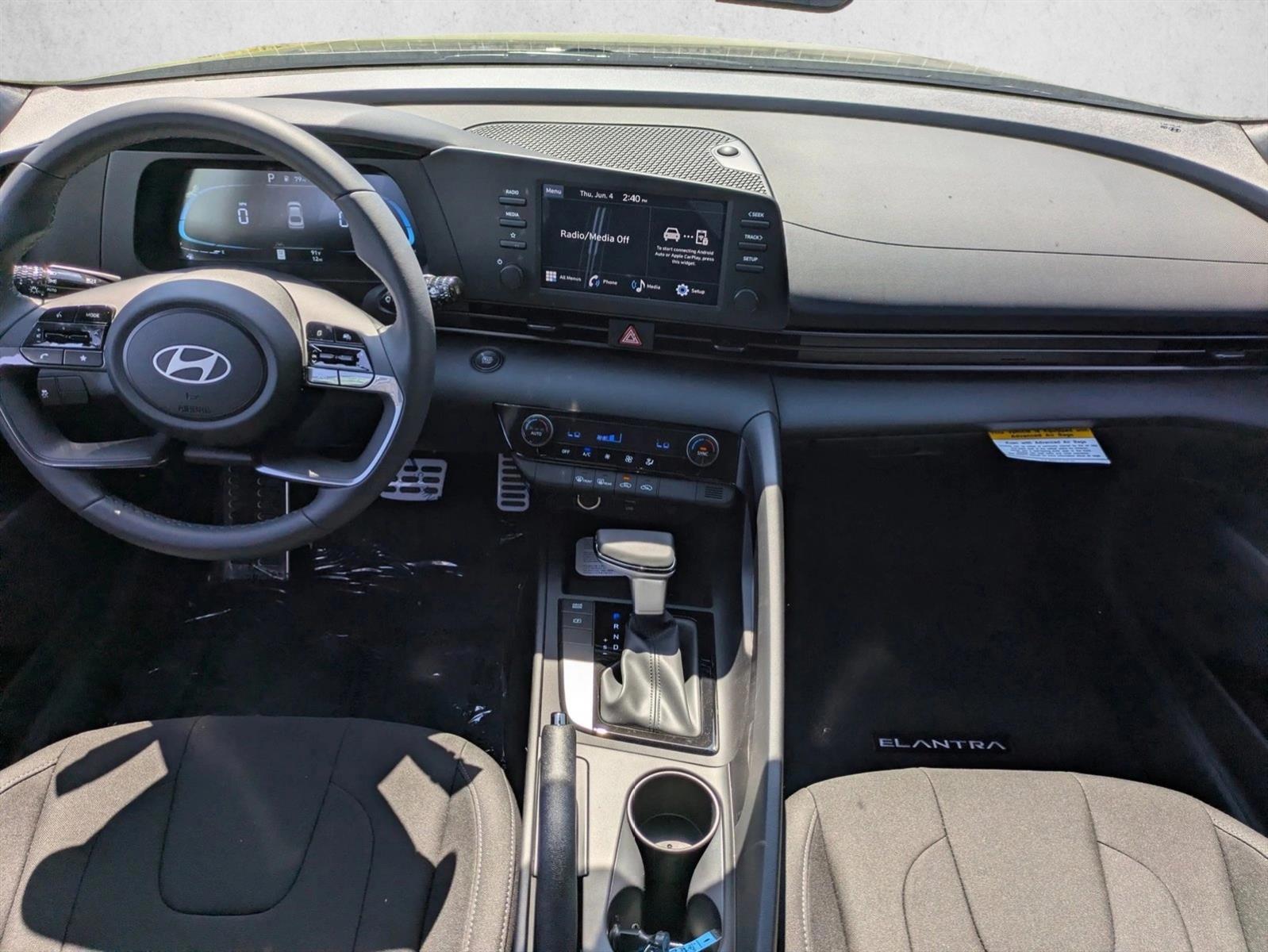 Thumbnail: 2026 Hyundai Elantra - 3