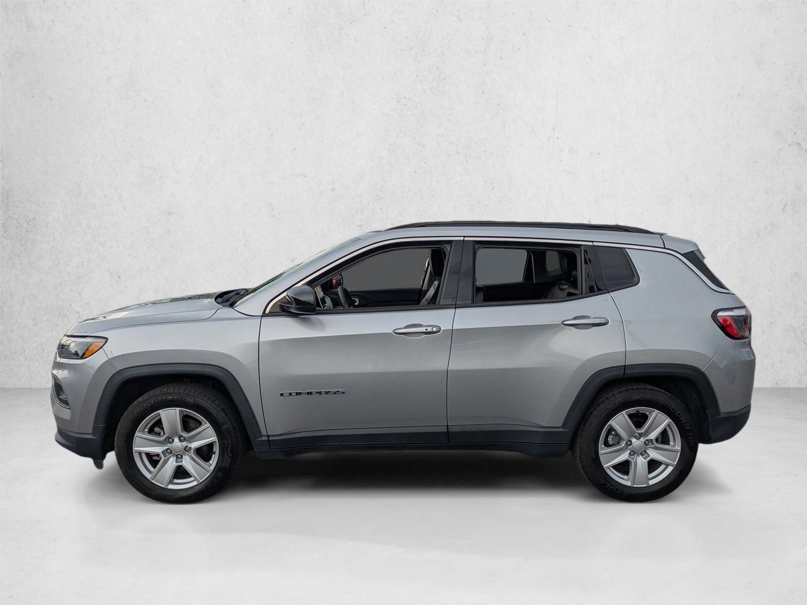 Thumbnail: 2022 Jeep Compass - 2