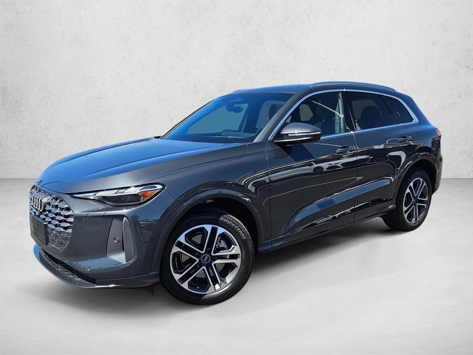 Thumbnail: 2025 Audi Q5 - 1