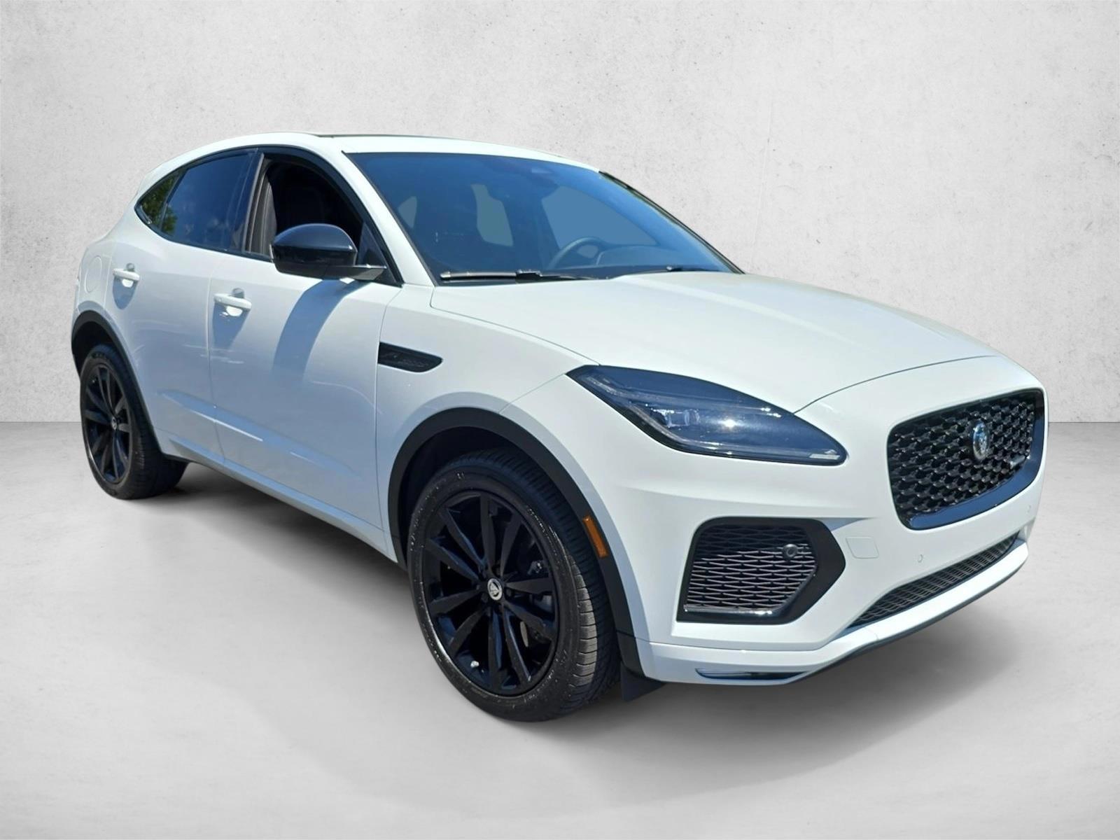 2024 Jaguar E-Pace R-DYNAMIC SE - Photo 3