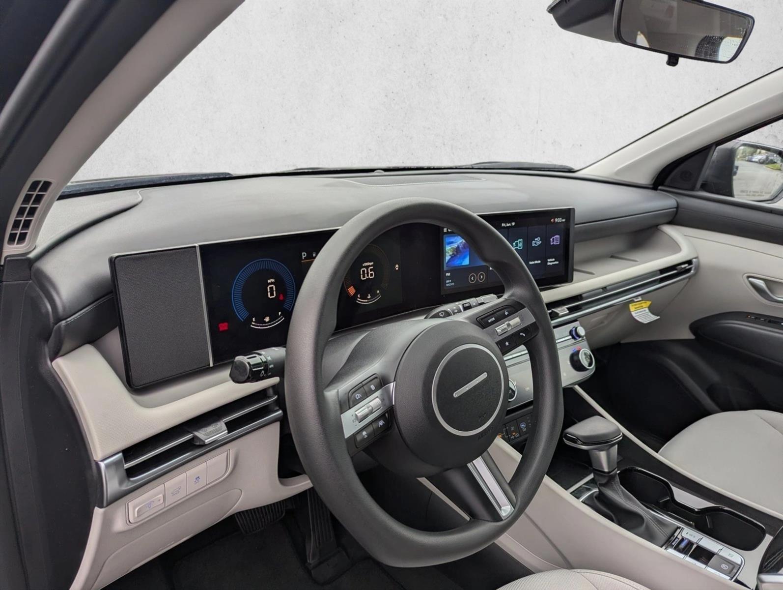 Thumbnail: 2025 Hyundai Tucson - 3