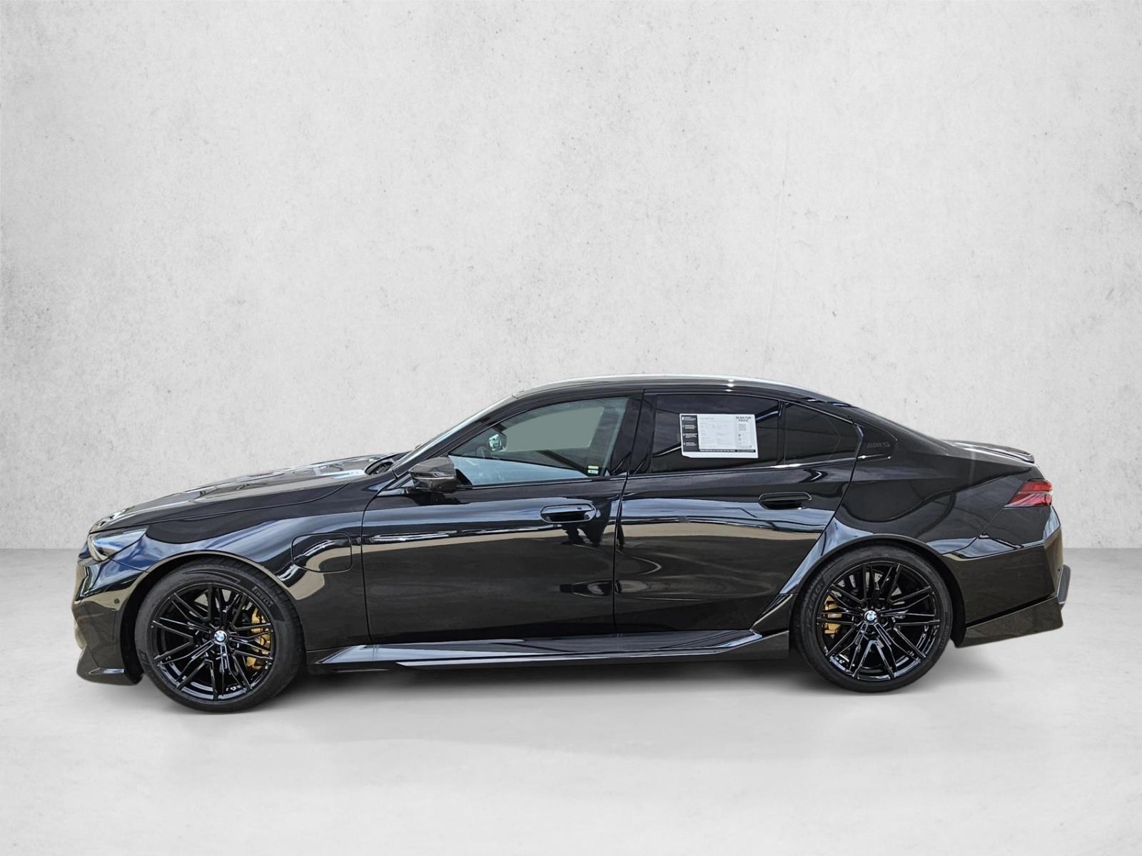 Thumbnail: 2026 BMW M5 - 2