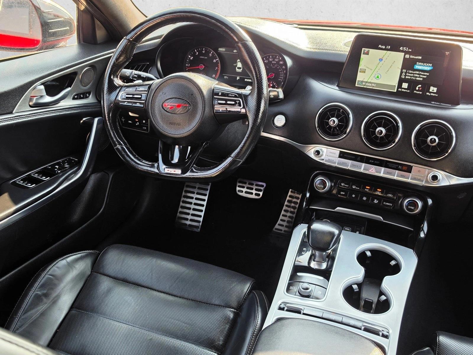 Thumbnail: 2018 Kia Stinger - 4