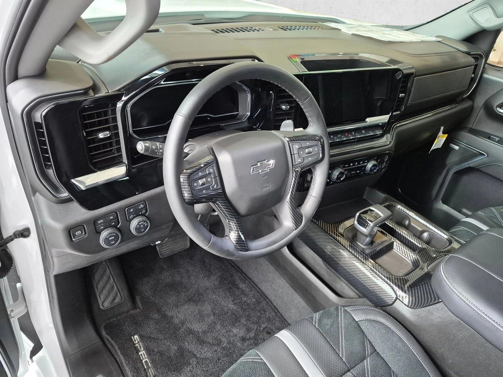 Thumbnail: 2025 Chevrolet Silverado 1500 - 2