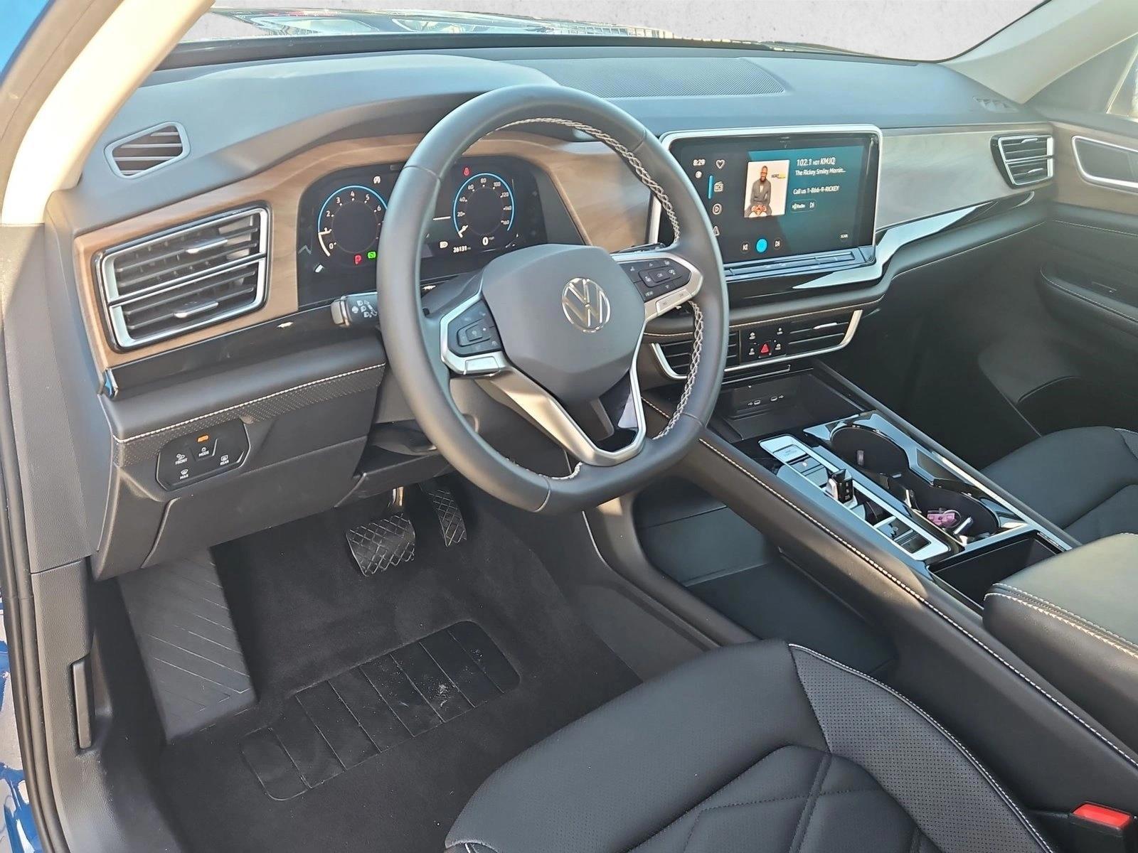 Thumbnail: 2026 Volkswagen Atlas - 3