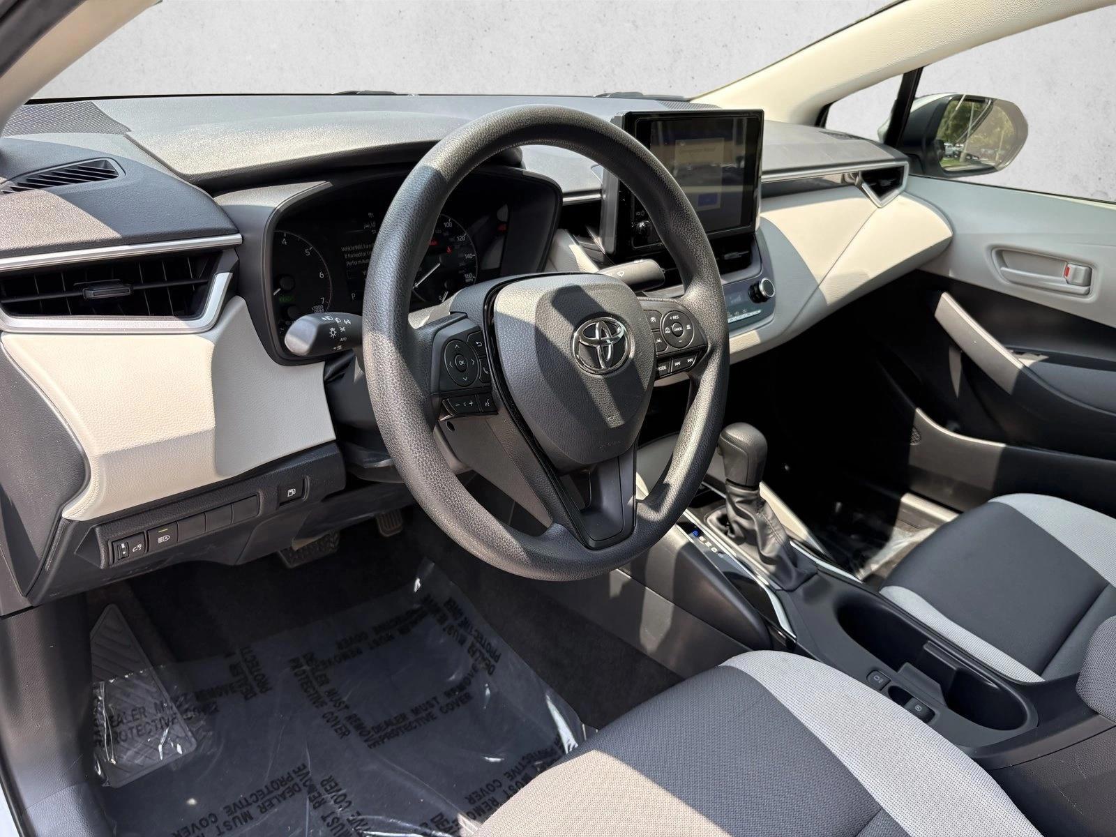 Thumbnail: 2025 Toyota Corolla - 3