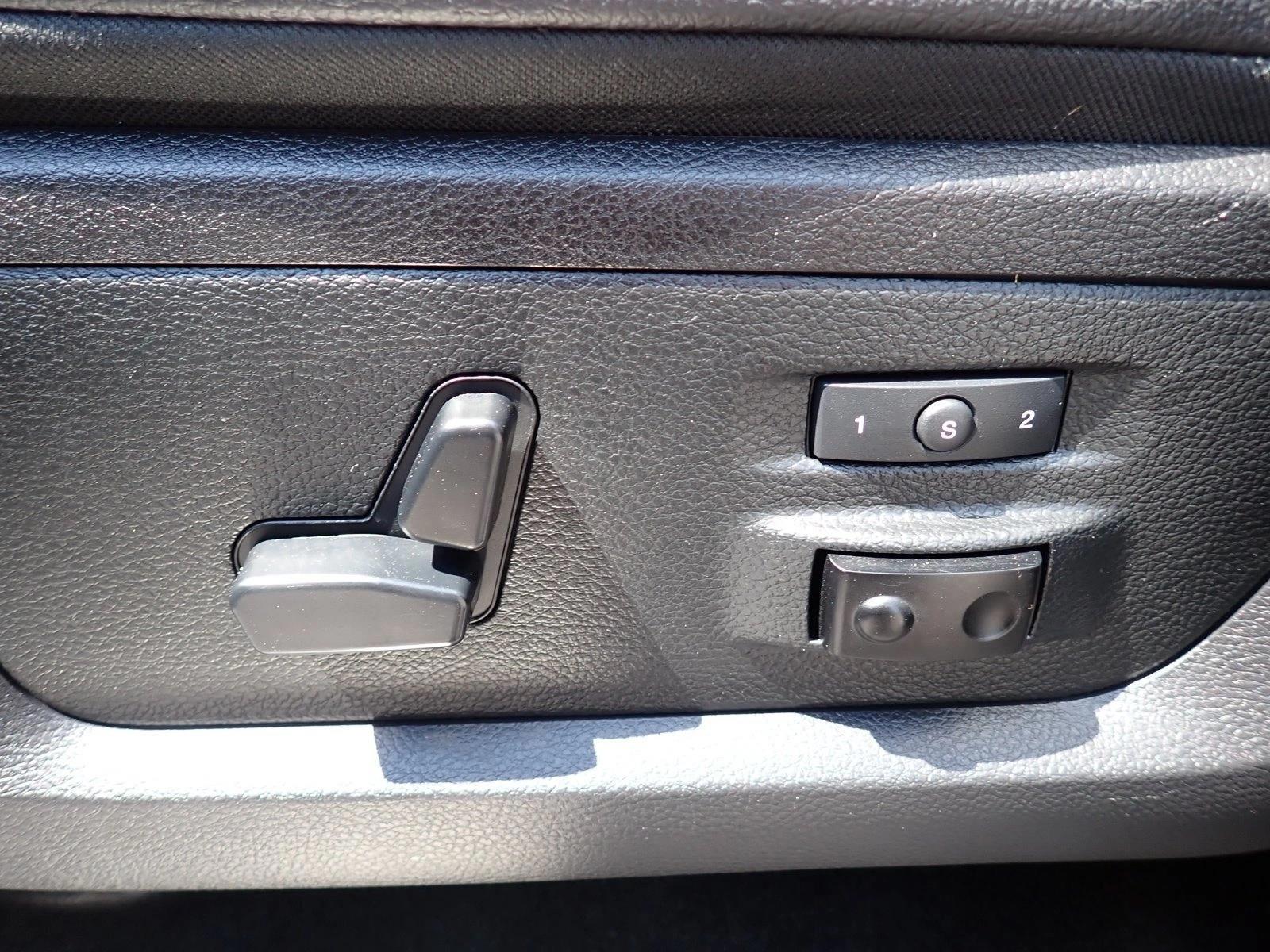 Thumbnail: 2015 RAM 1500 - 3