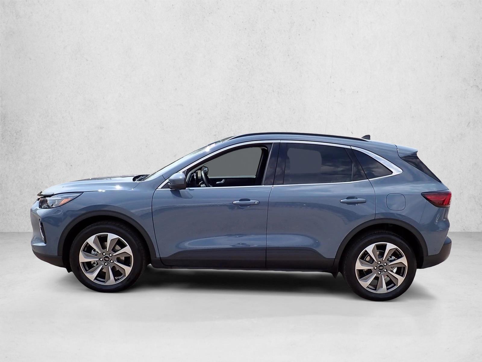 Thumbnail: 2023 Ford Escape - 2