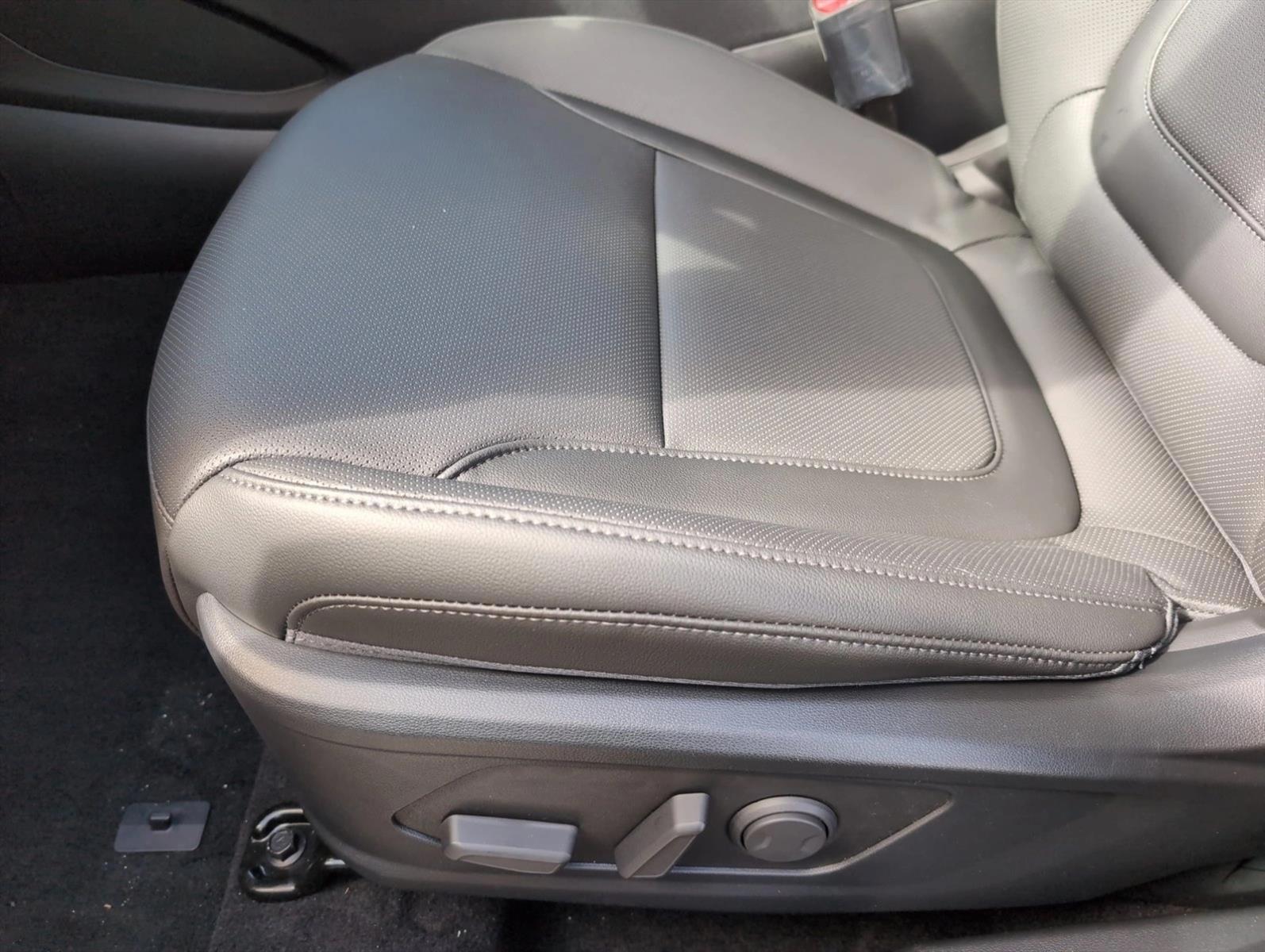 Thumbnail: 2026 Hyundai Santa Cruz - 5