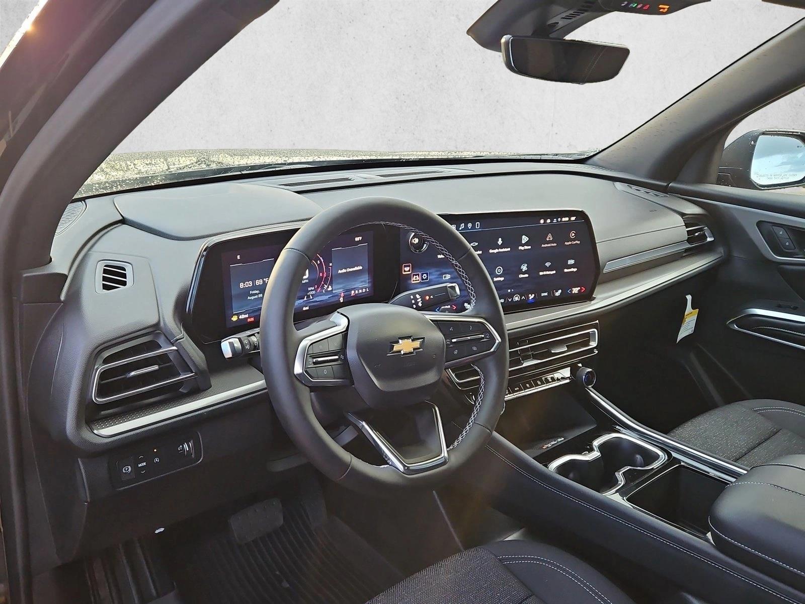 Thumbnail: 2027 Chevrolet Traverse - 3