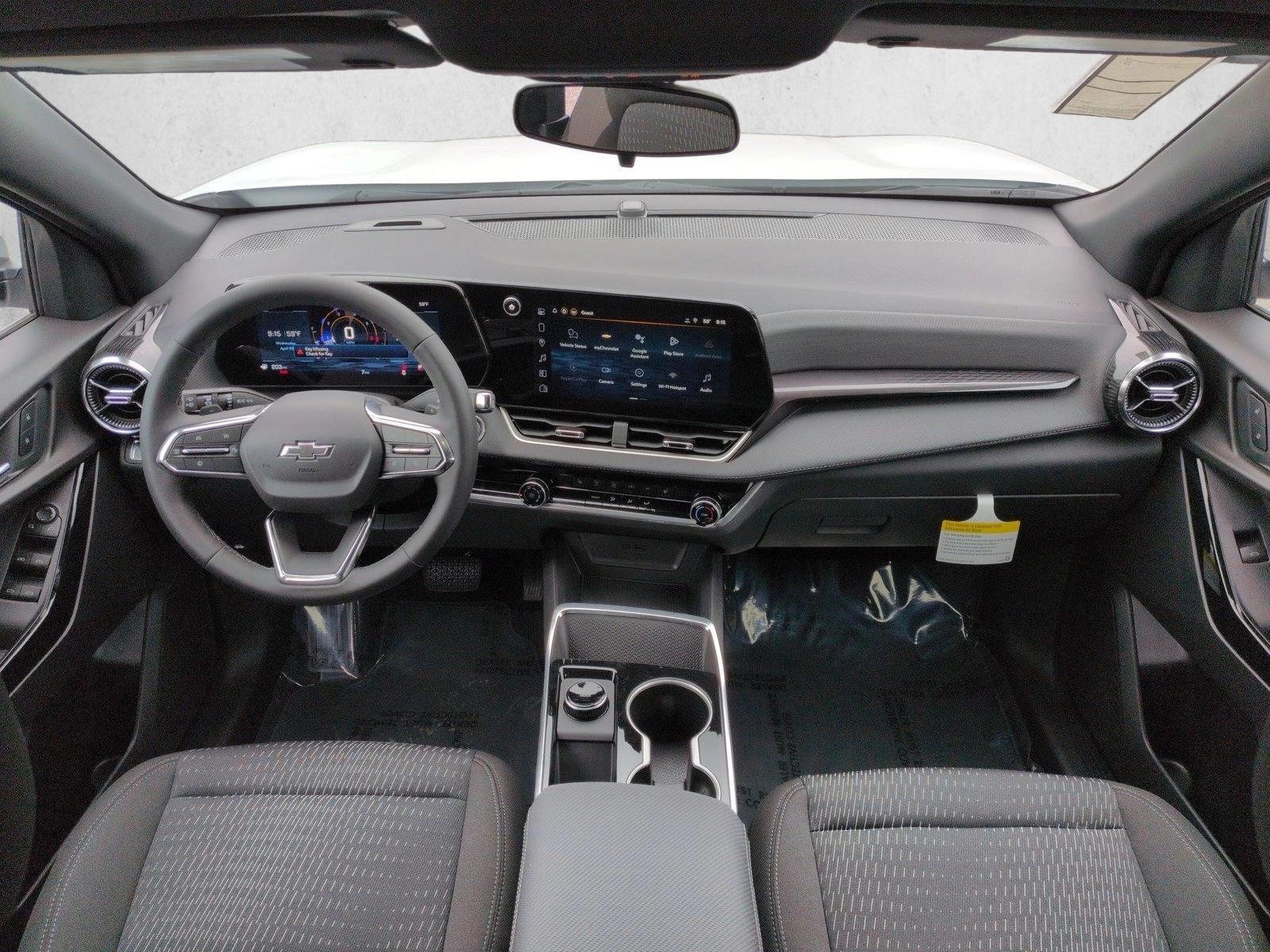 Thumbnail: 2026 Chevrolet Equinox - 3