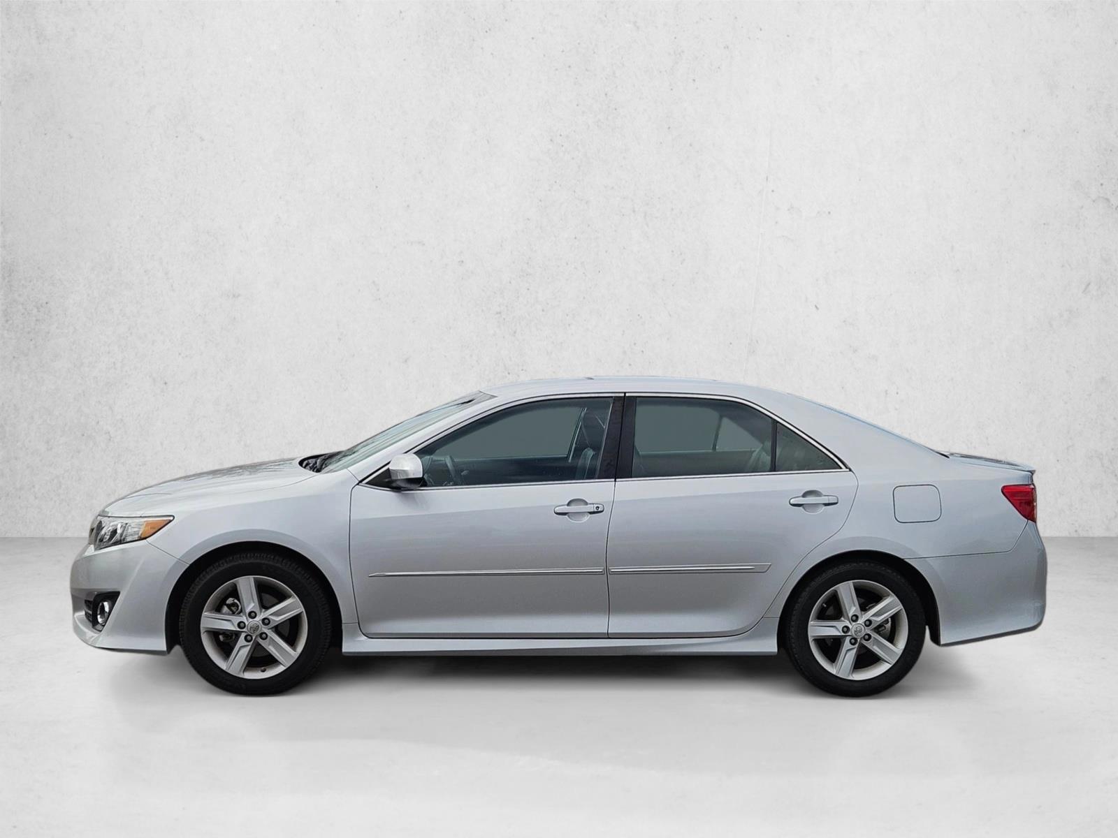 Thumbnail: 2014 Toyota Camry - 2