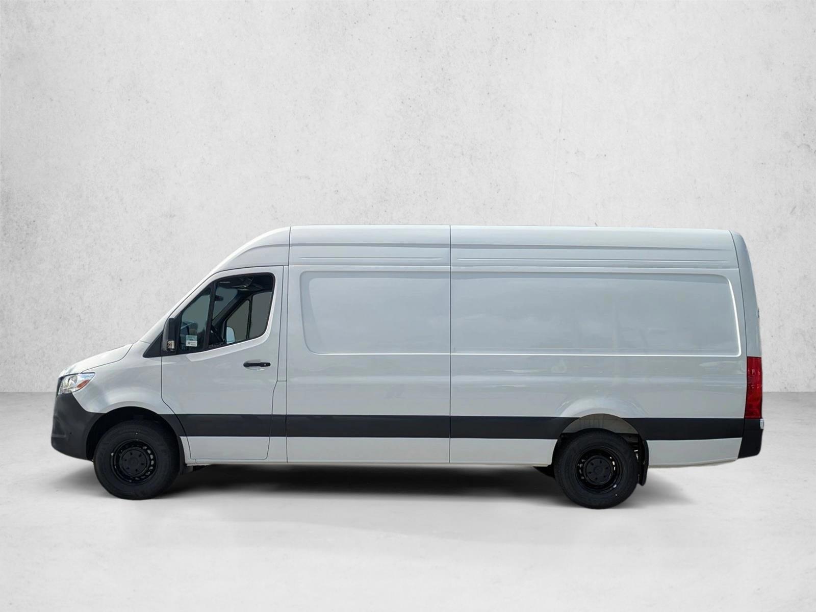 Thumbnail: 2026 Mercedes-Benz Sprinter - 2