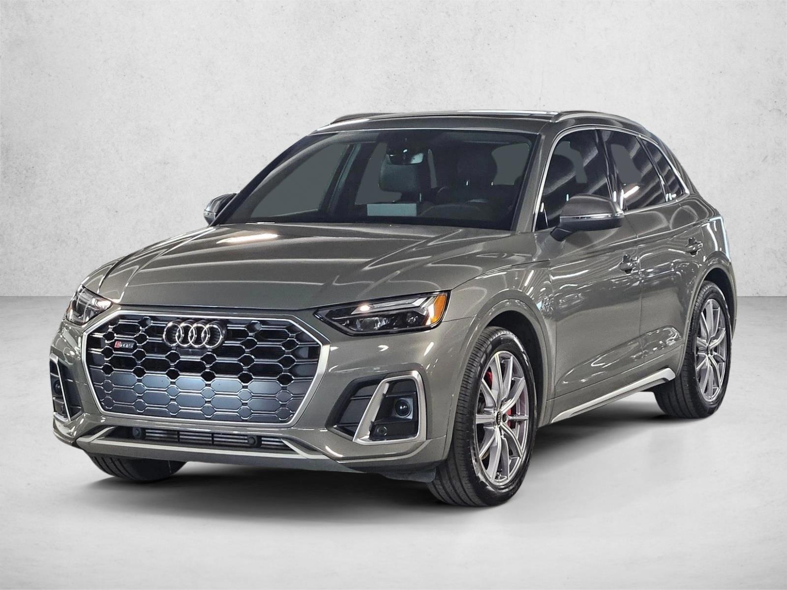 Thumbnail: 2023 Audi SQ5 - 1